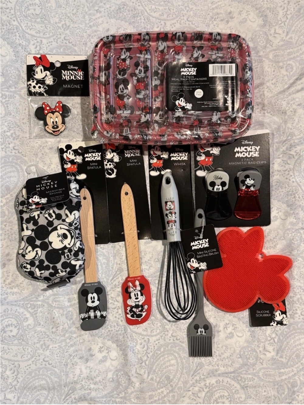Disney Mickey & Minnie Kitchen Items Set